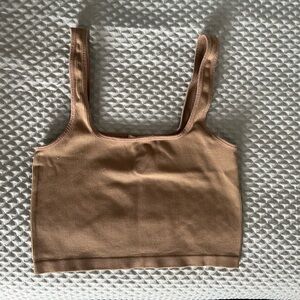 Crop Ton (Tan Color)